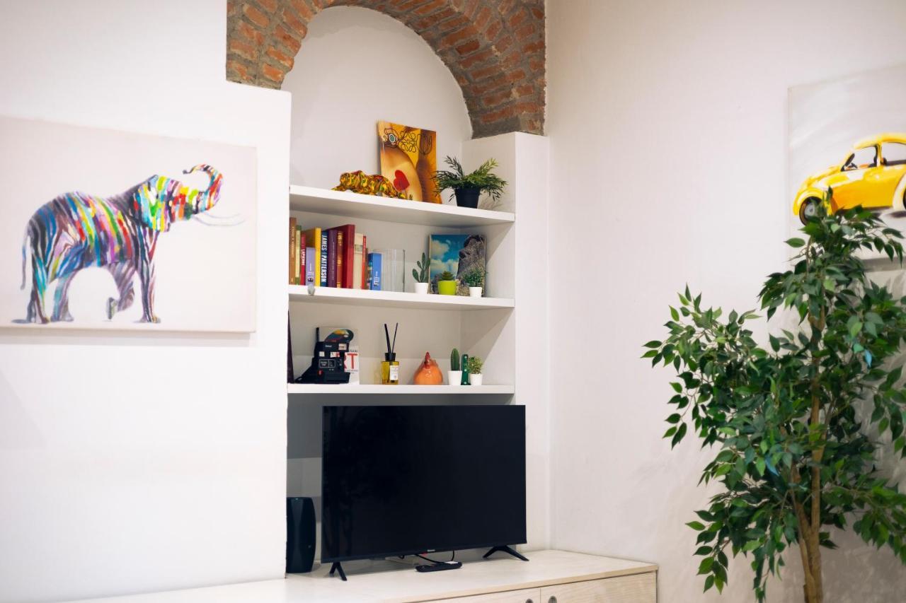 The Red Bricks Home - San Babila Area Milano Eksteriør bilde